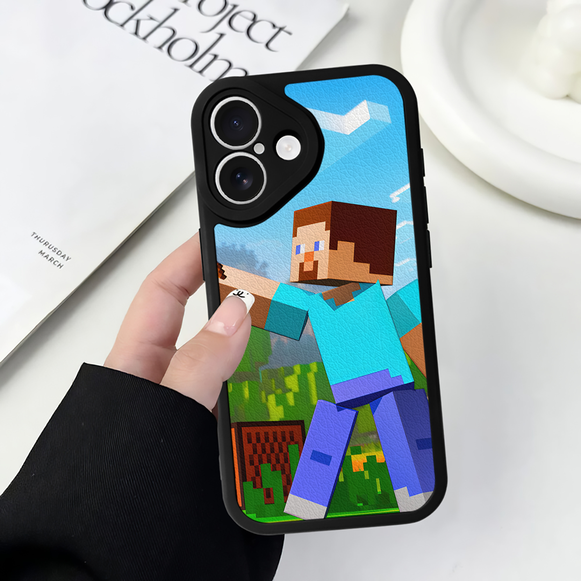 （画像用） マインクラフト ブロックの世界 Minecraft MC Block world 【iPhone 16シリーズ対応】シリコンスマホケース（レザー調） 材質：シリコン